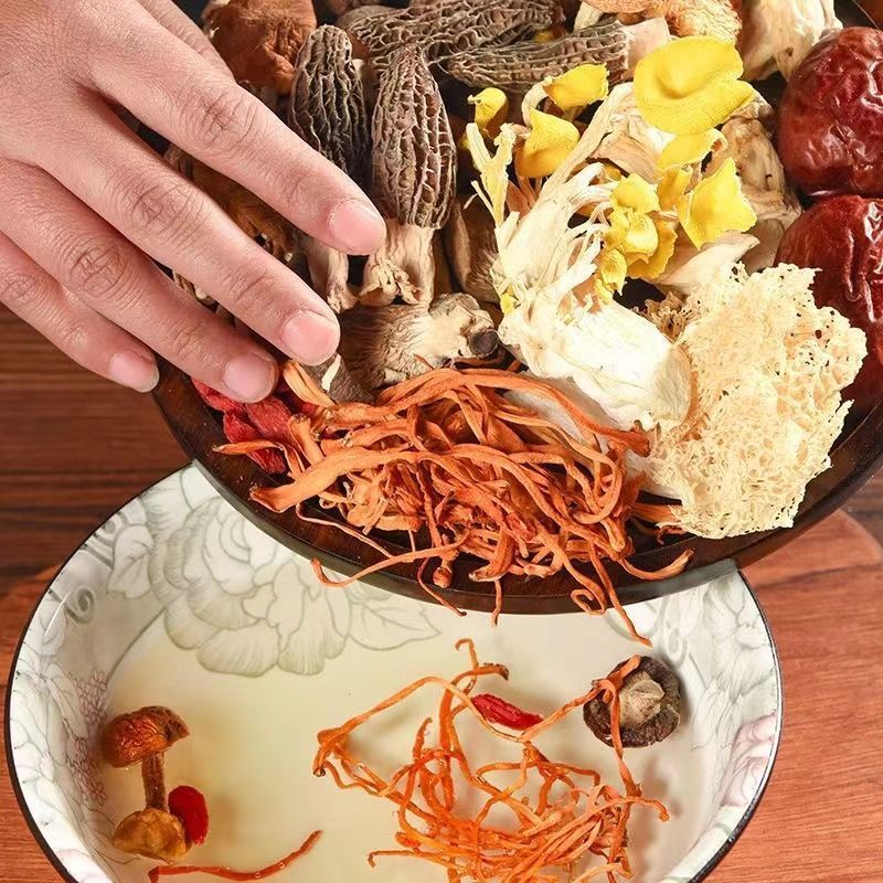 云南菌汤包干货煲汤小包装速食煲汤云南特产菌菇包汤料包炖鸡汤料