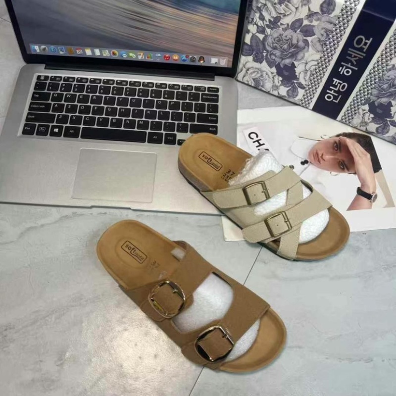 博肯女凉鞋
