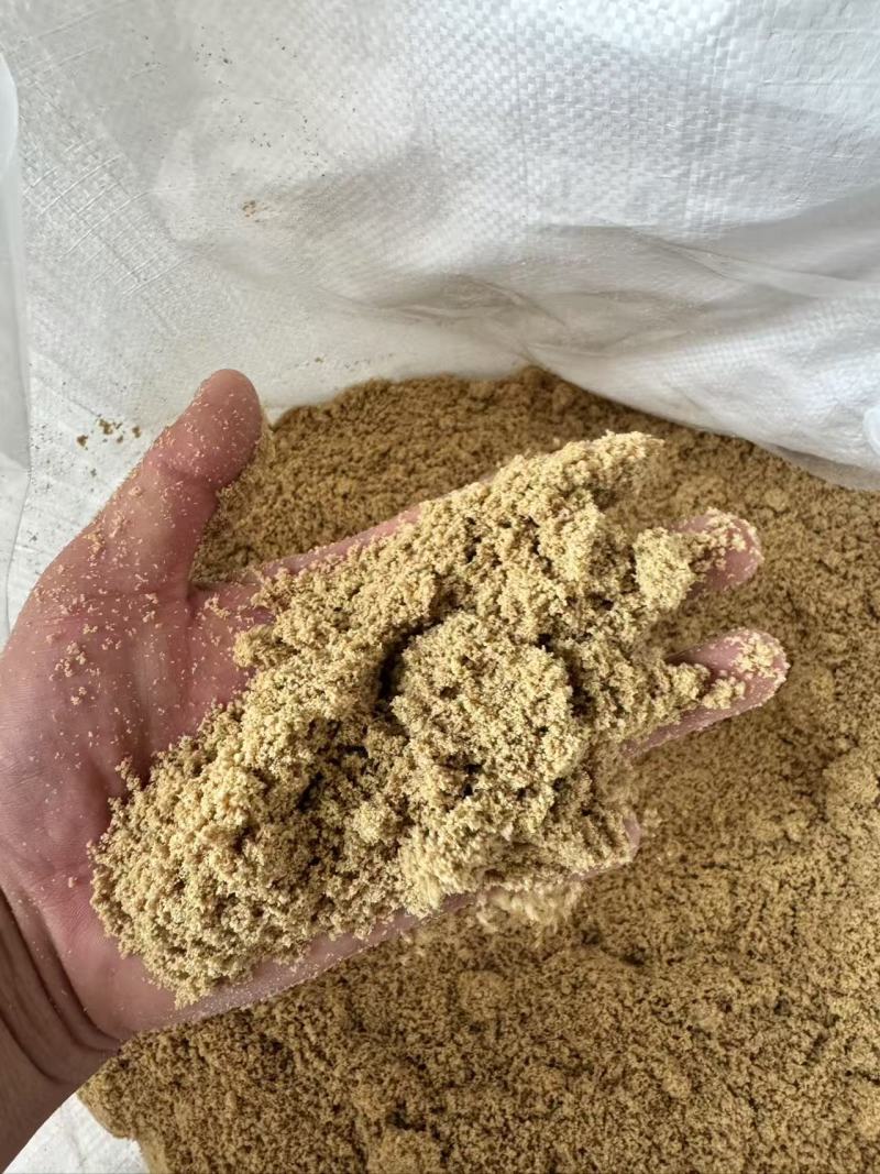 发酵熟玉米面，牛羊猪鸡鸭鹅驴马鸵鸟等养殖饲料产品
