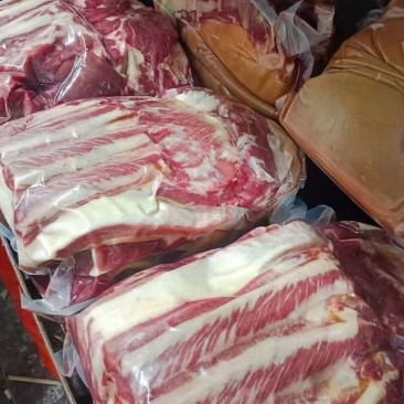 带皮马肉