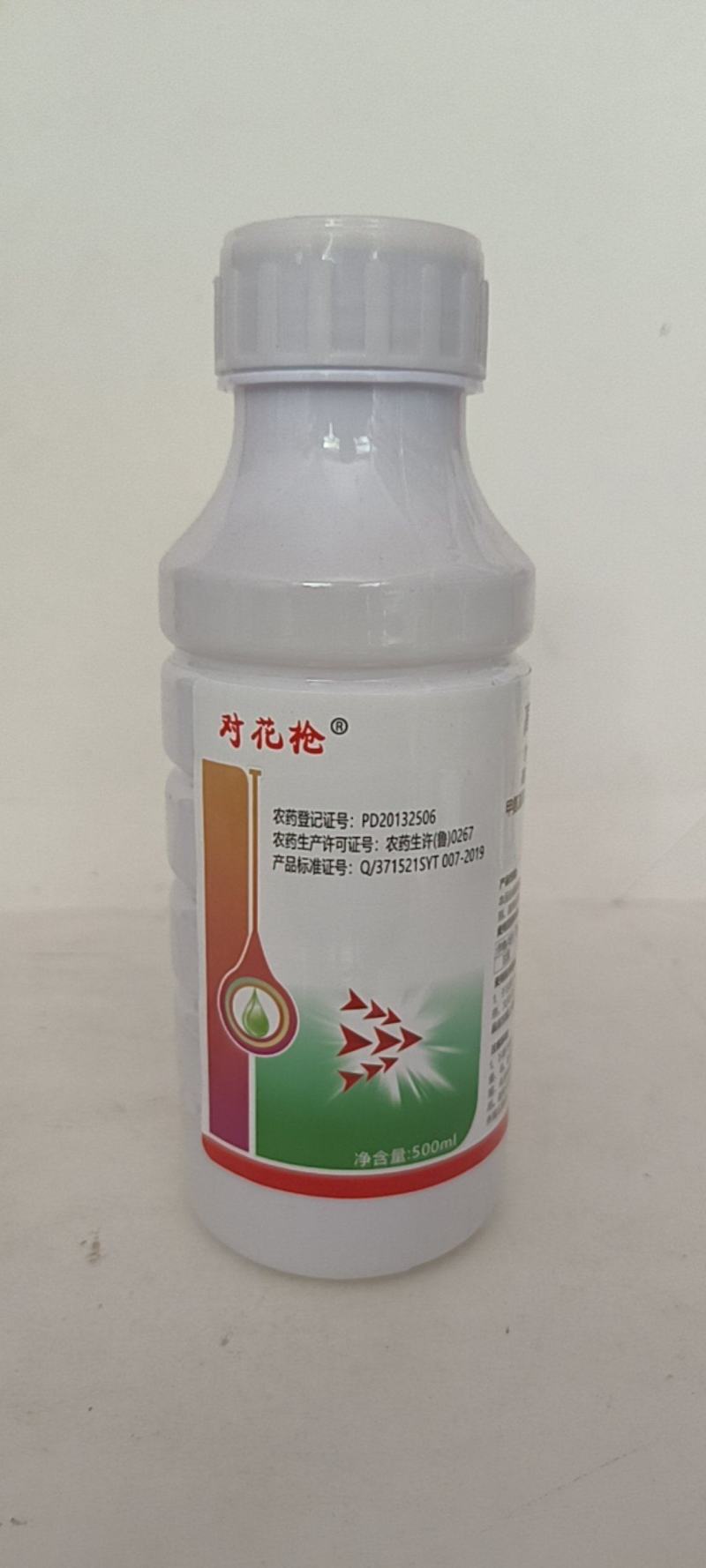 高氯甲维盐对食心虫潜叶娥吊丝虫青虫都有很好的防
