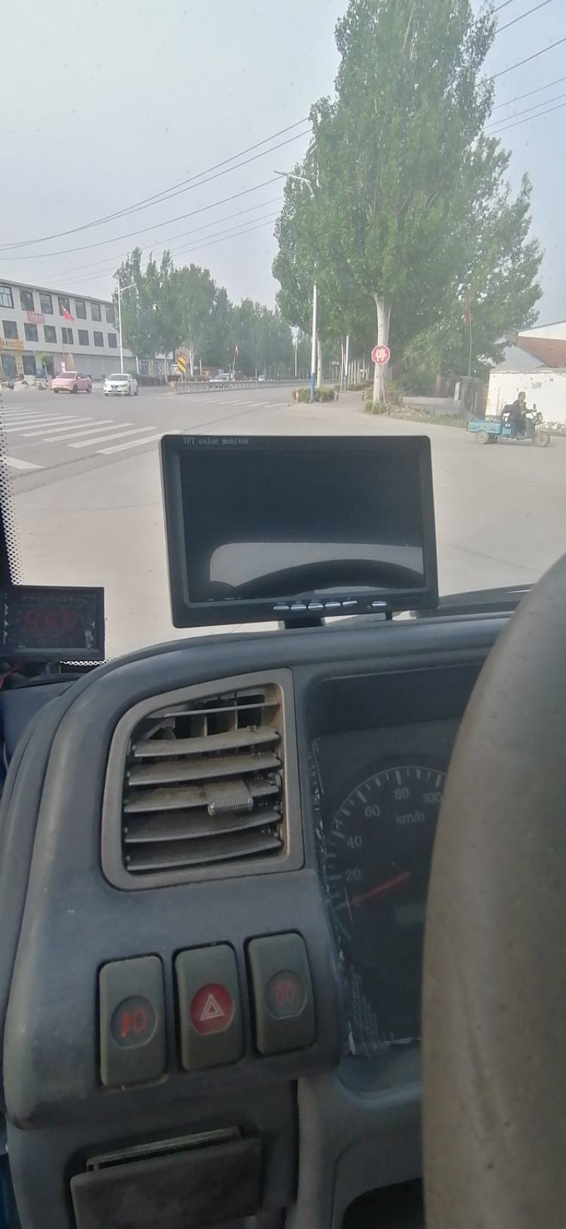 洒水车高压水炮雾炮喷洒车