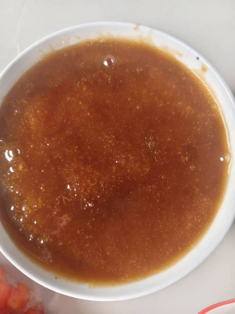 精品山林新产蜂蜜农家土蜂蜜品质上乘欢迎老板咨询。