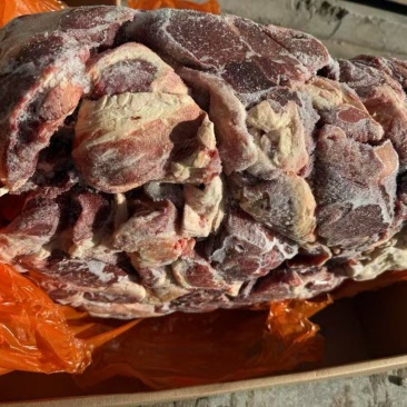 大块牛碎肉