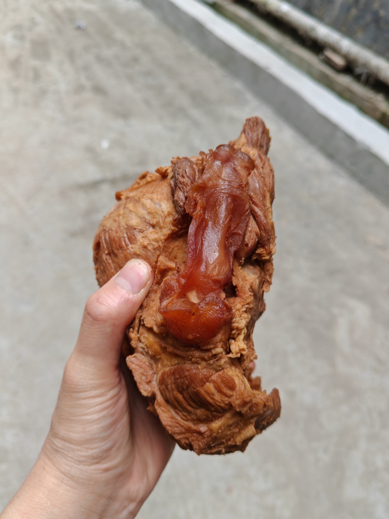 五香猪龟腱酱香龟腱鲜品发货猪龟腱熟食工厂直销全国发货