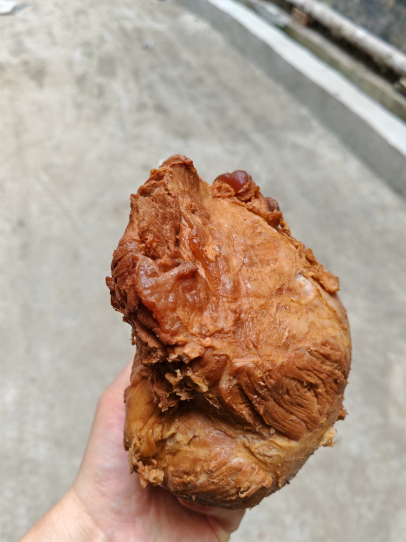 五香猪龟腱酱香龟腱鲜品发货猪龟腱熟食工厂直销全国发货