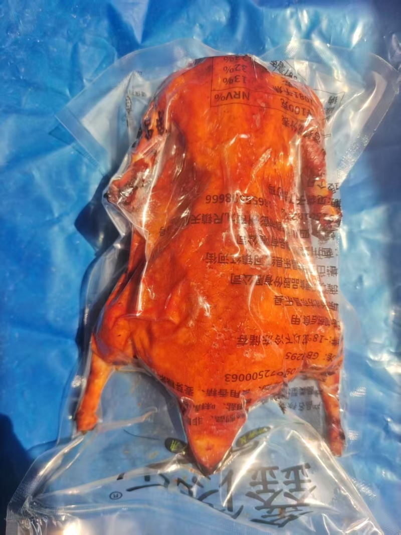 精品烤鸭全熟去头带脖子或者去头去脖子加热即食欢迎联系