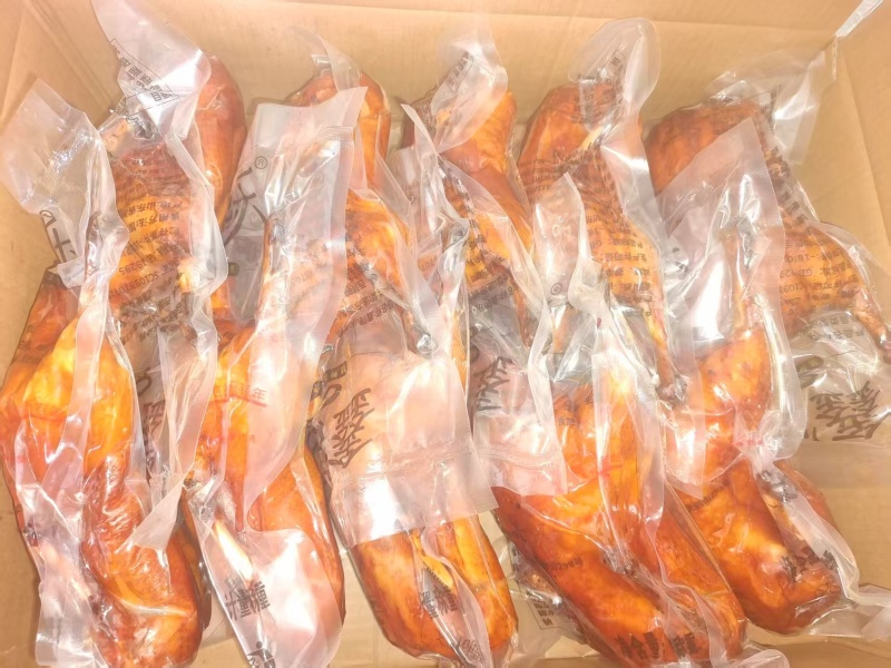 精品烤鸭全熟去头带脖子或者去头去脖子加热即食欢迎联系