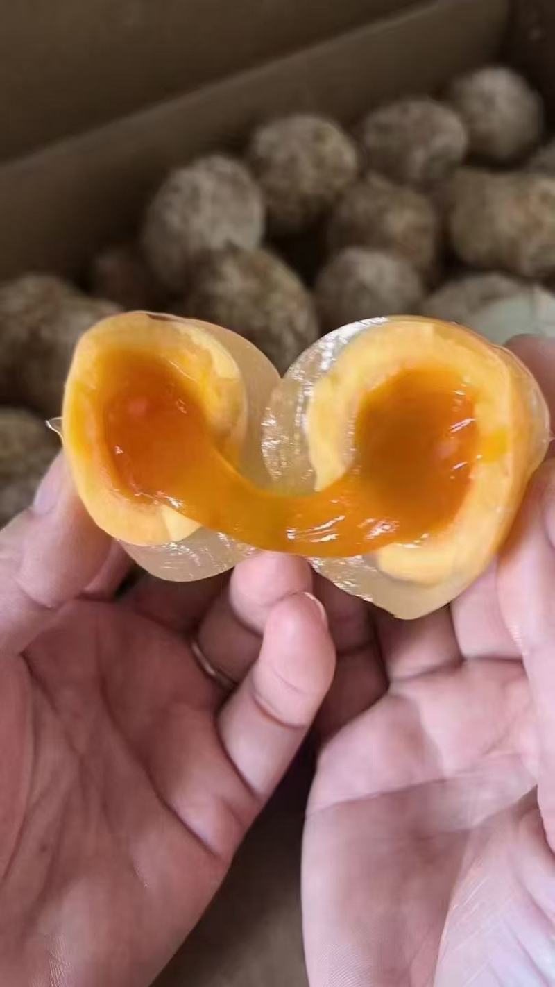 松花皮蛋松花蛋鸡皮蛋鸭皮蛋无铅皮蛋库房现货供应