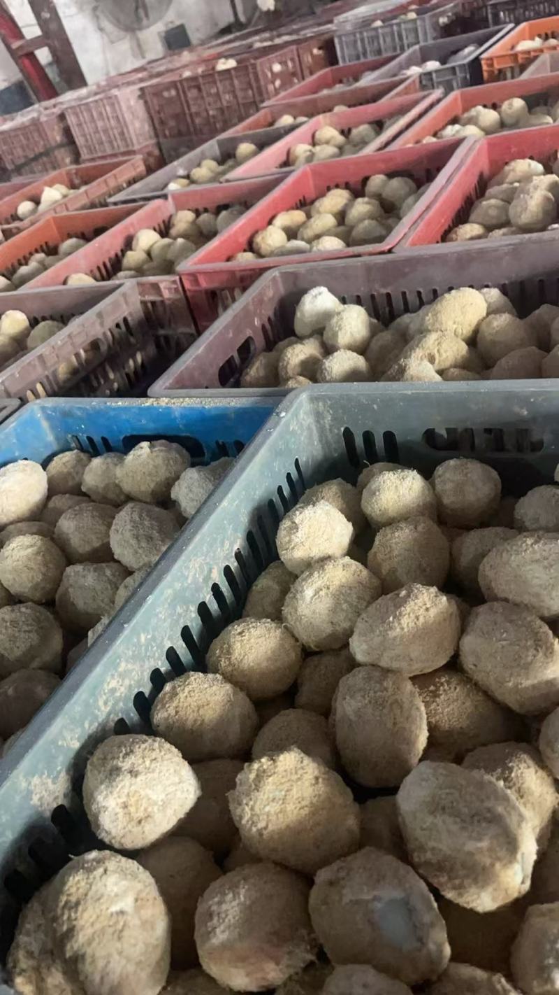 松花皮蛋松花蛋鸡皮蛋鸭皮蛋无铅皮蛋库房现货供应