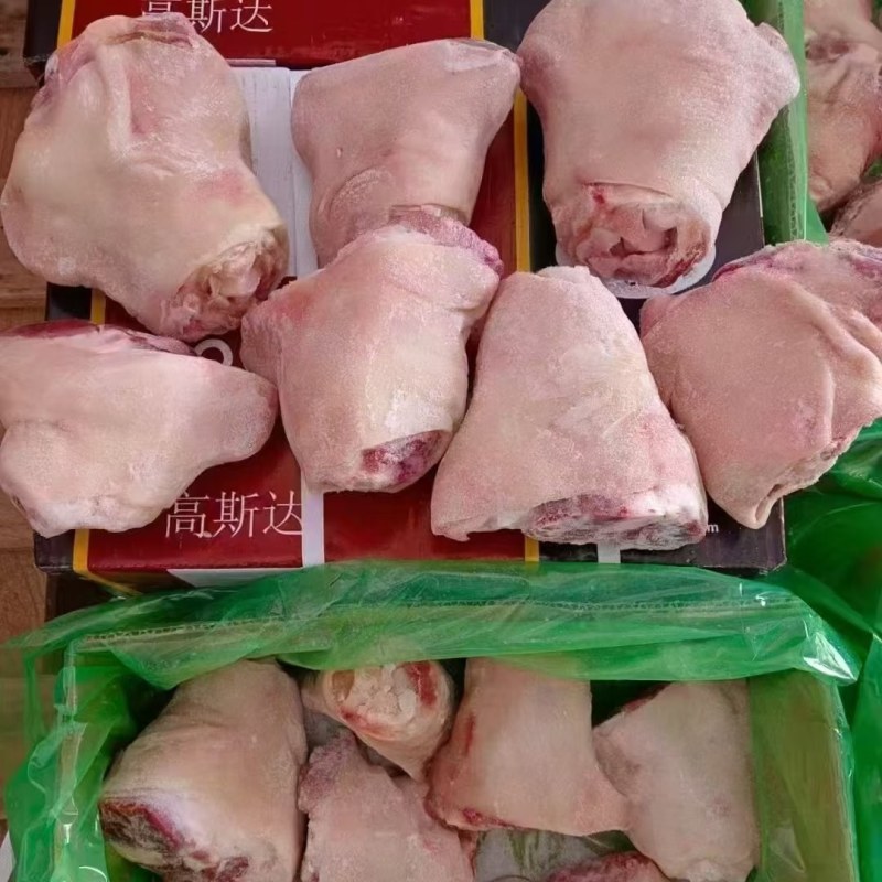 带皮小肘子
