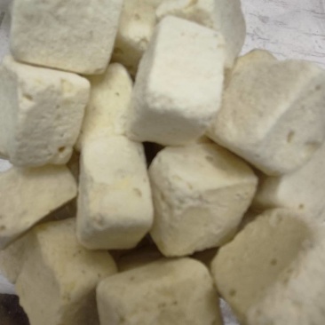 特价冻干纯榴莲肉方块，金枕纯榴莲肉原料加工而成，
