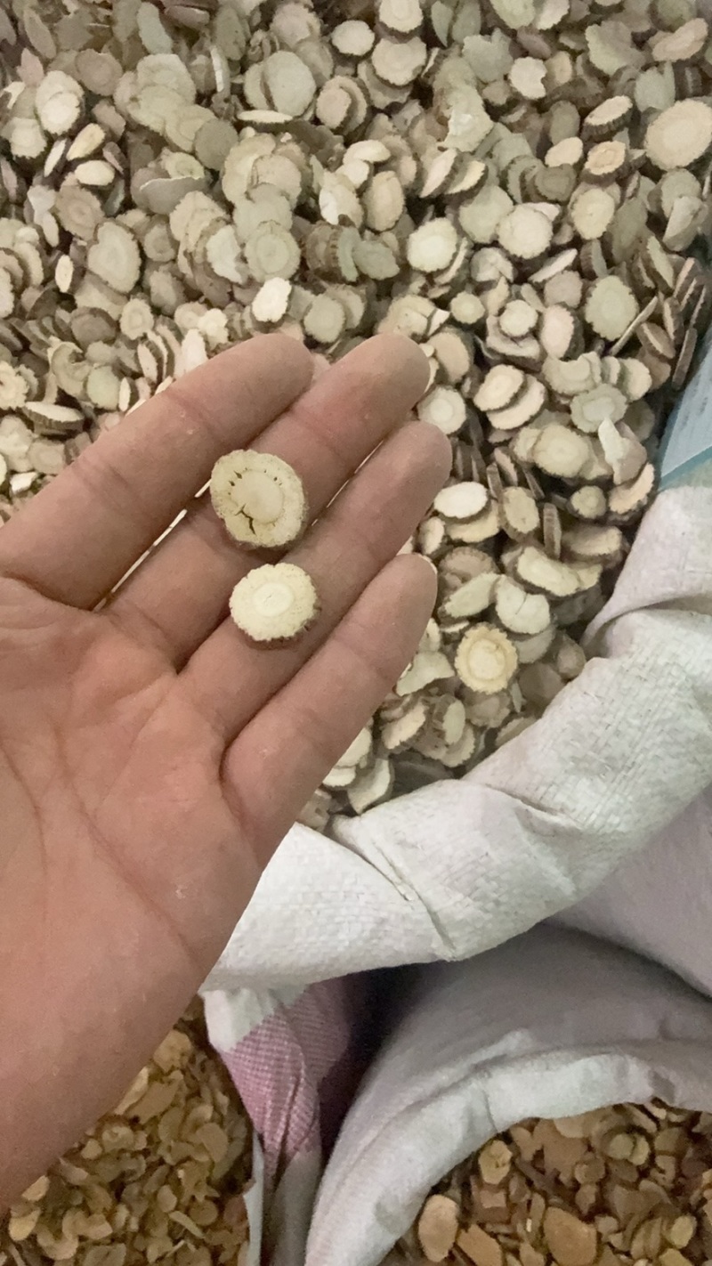 白芷片