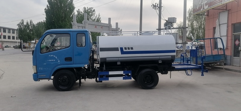 二手4立方洒水车