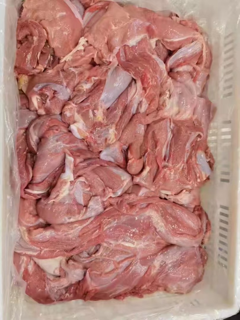 大块牛碎肉，国产纯干货，有大块有小块，有片，各种规格齐全