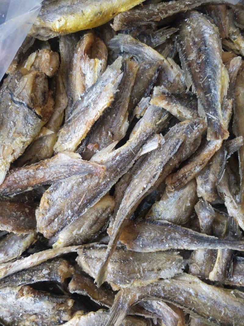 厂价批发香酥小黄鱼香酥鱼质量好价格低品质有保障