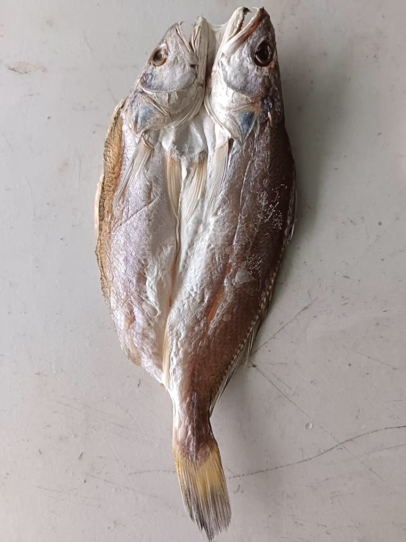三牙鱼干，自然晾晒，保质保量，量大从优，欢迎来电咨询