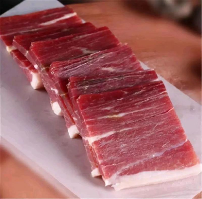 云南火腿本地火腿自家喂养土猪非私聊喂养