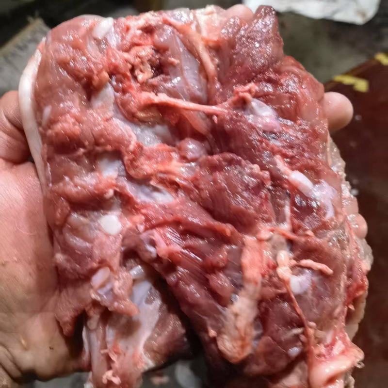大块牛碎肉