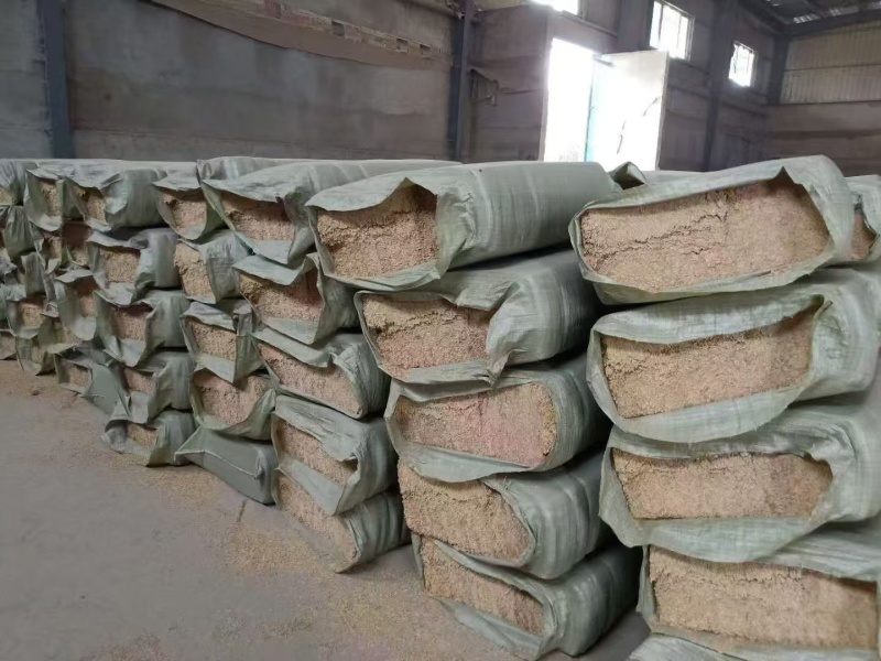 精品压缩稻壳厂家直销量大从优质量保证欢迎咨询