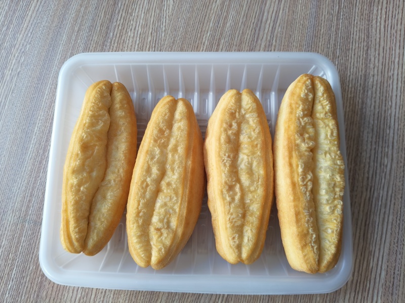 热卖网红小油条外酥里嫩，商超配送学校快餐，火锅麻辣烫食材