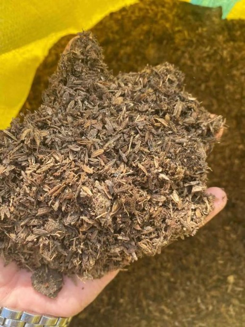 优质有机肥干鸡粪鸽子粪各类有机肥量大从优