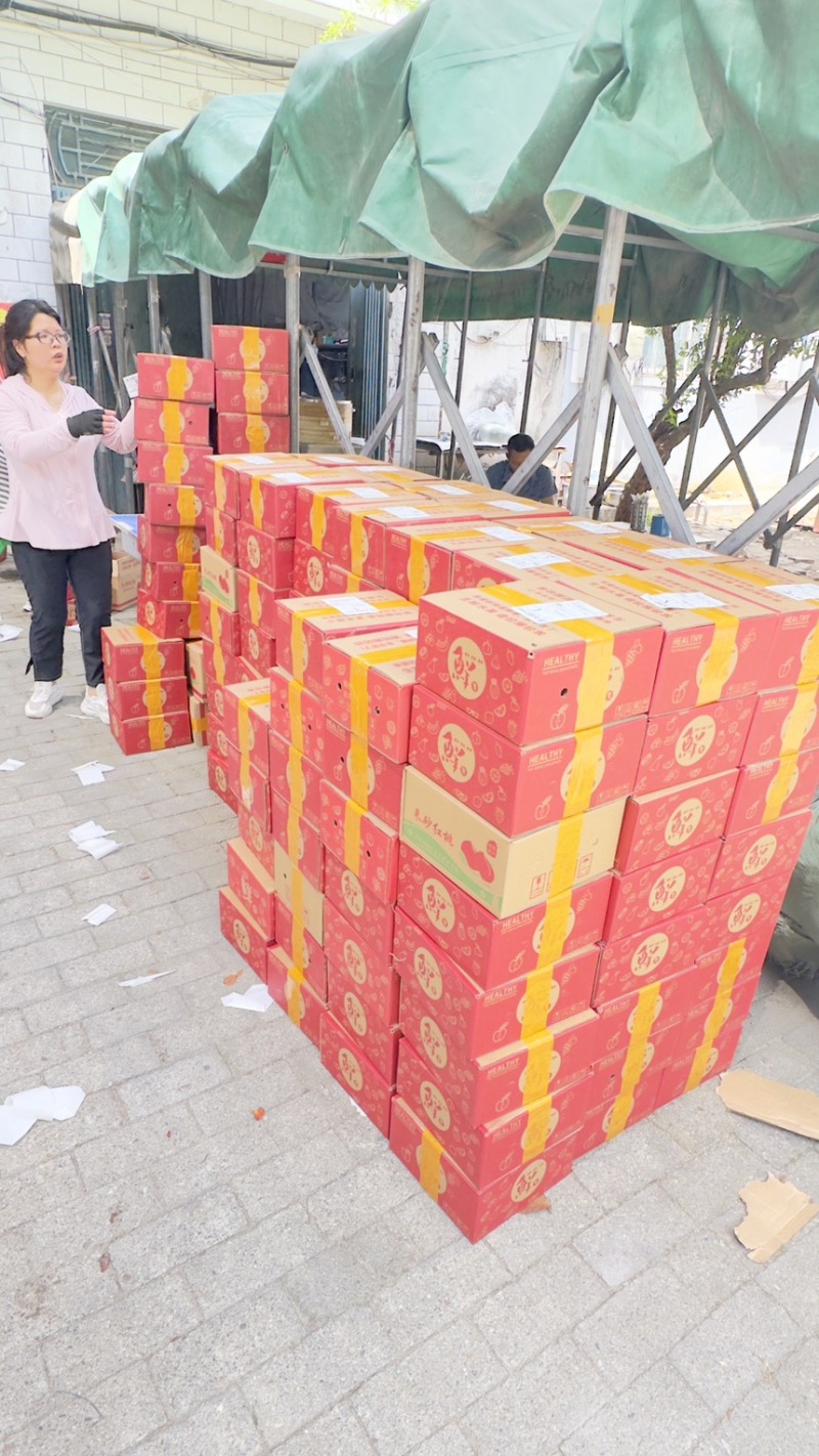 一件代发对接电商血桃朱砂红桃子现货速发