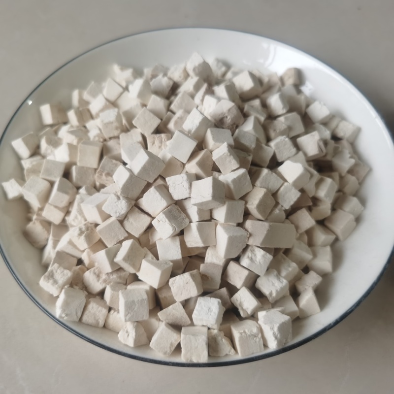 中药材茯苓丁
