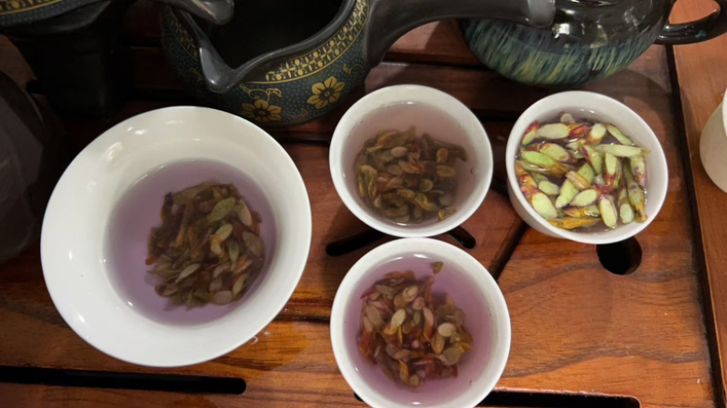 铁皮石斛片（泡水发紫）