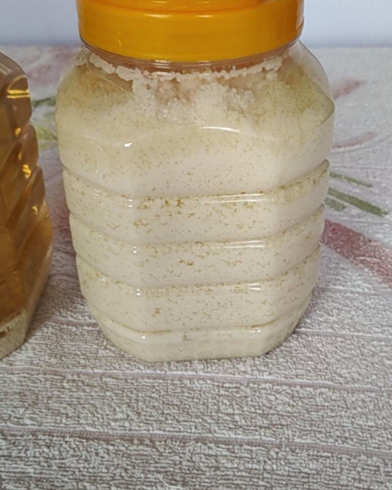 黑龙江牡丹江地区椴树蜜，大量有货，产地一手货源，欢迎新老