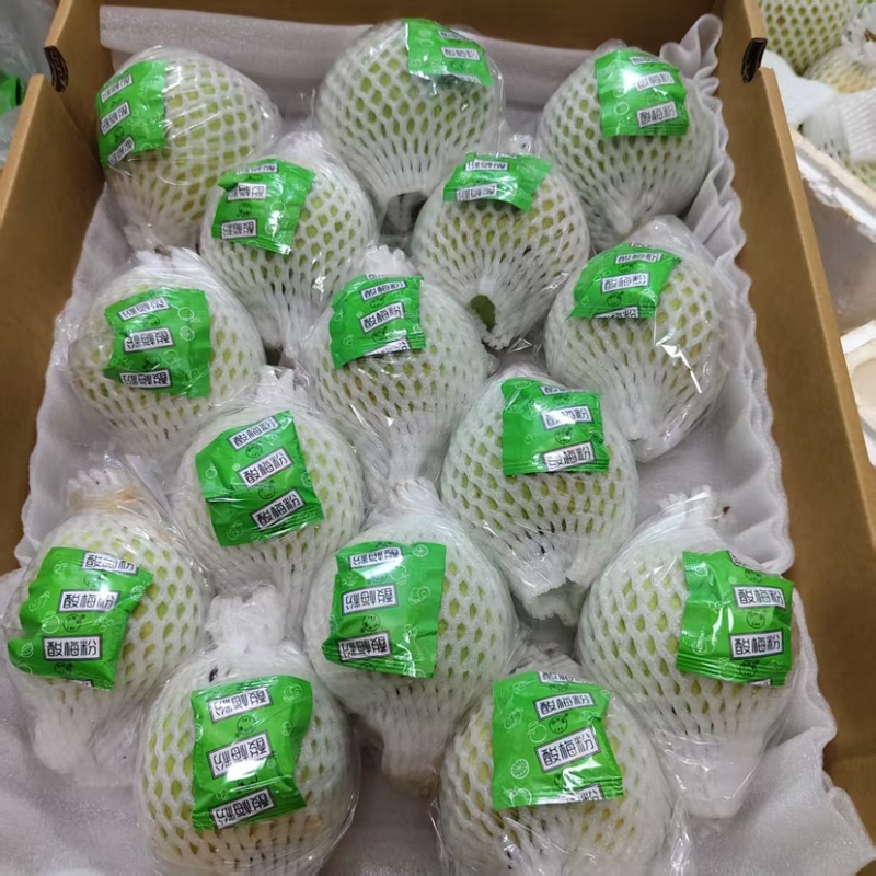 云南红河蒙自红心番石榴白心芭乐上市了欢迎进店选购