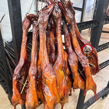 腊鸭整只湖南风味烟熏腊鸭全鸭肉真空湘西腊肉风干鸭板鸭农家制自