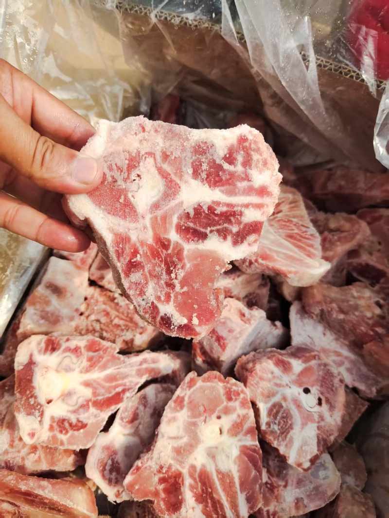 满肉猪龙骨块