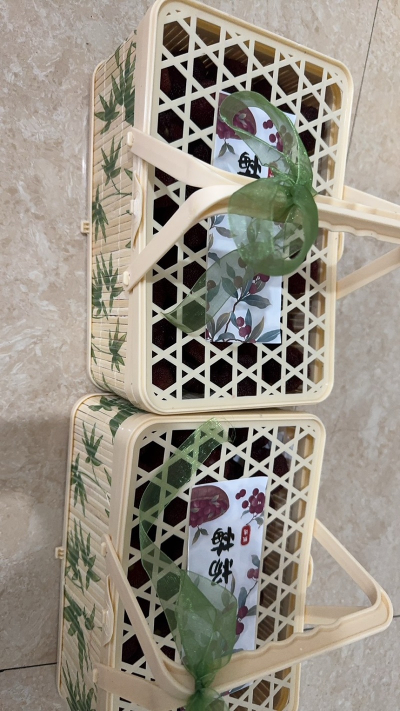 正宗台州东槐杨梅，产地直发，可接团购，送礼，欢迎订购