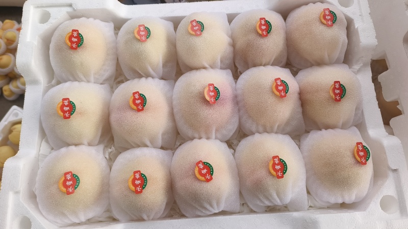套袋突围水蜜桃