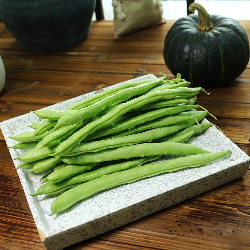 白花四季豆大量上市了量很大服务一条龙欢迎电话咨询
