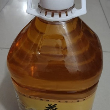 精品花生油（价格可谈）一手货源，品质保证，欢迎来电咨询