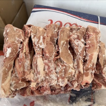 东北精品母猪尾骨，仓储40吨直发，保质保量，欢迎选购