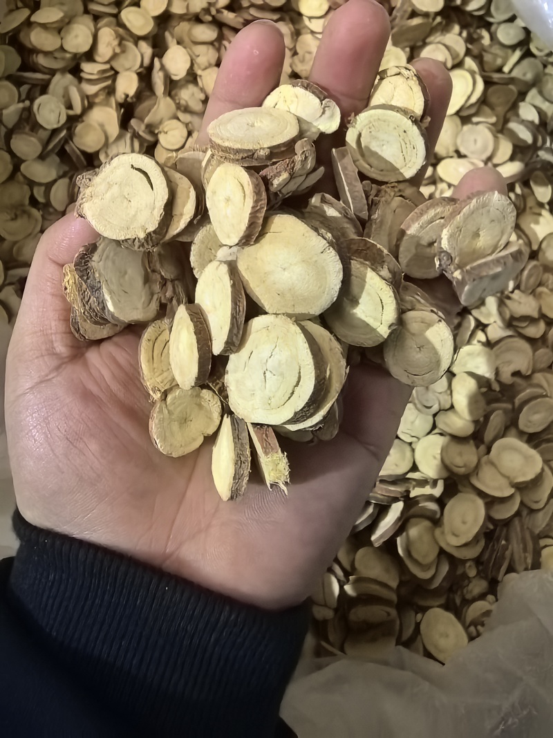 新疆红皮甘草