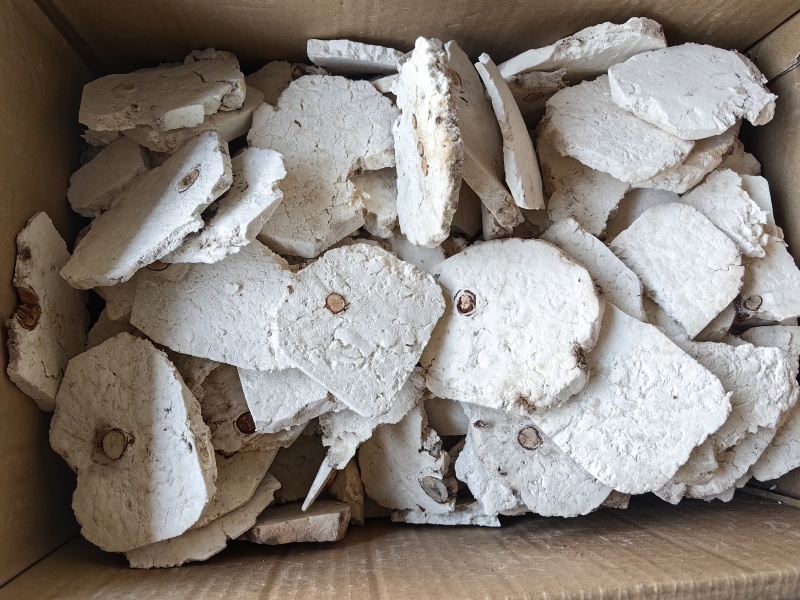 批发优质茯神规格齐全产地货源量大价优可供大货
