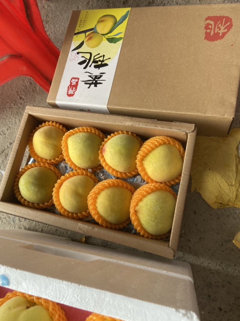 纯甜锦绣黄桃