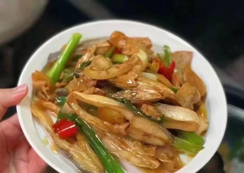 金鲳鱼干（100-500克/条）多种规格