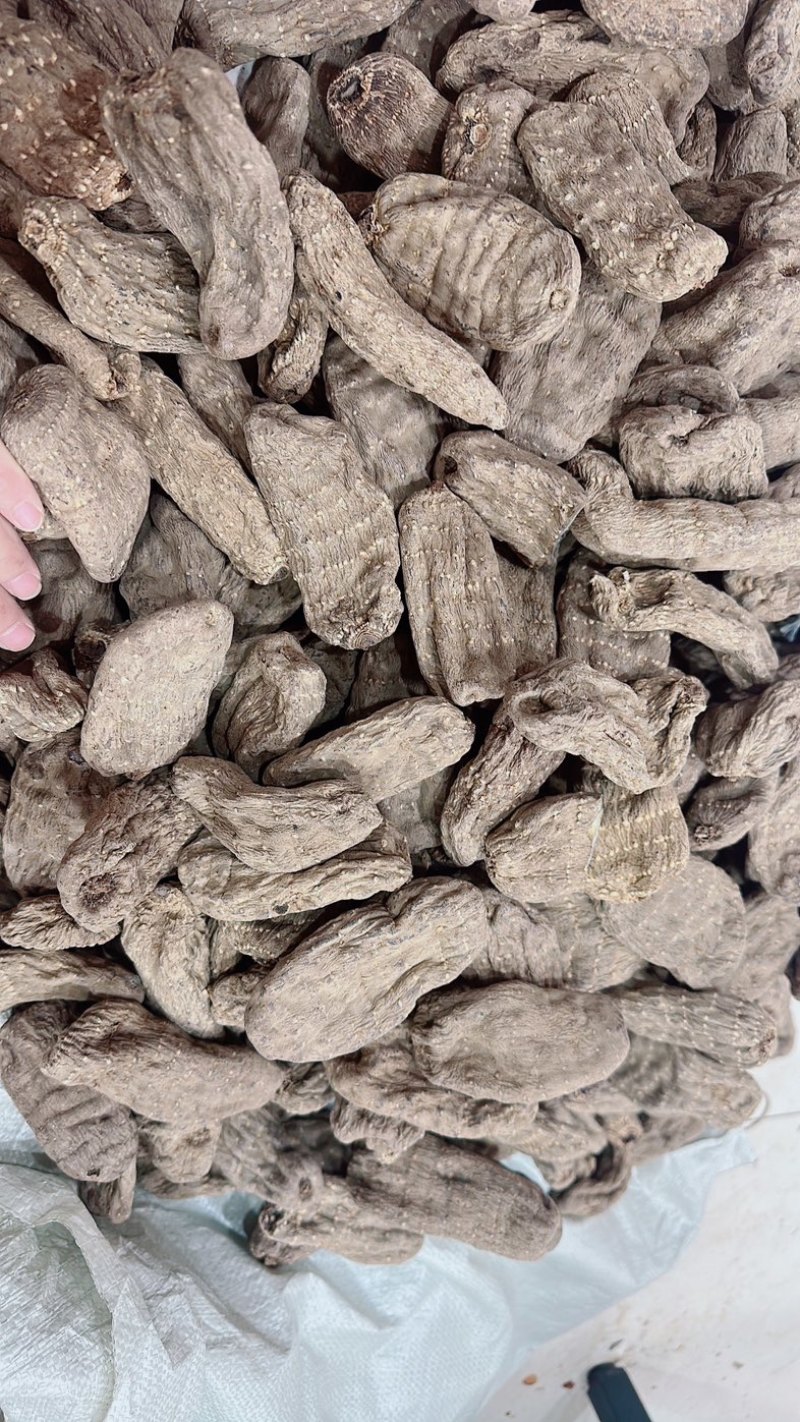 云南乌天麻大个头麻型好味道浓纯干货乌天麻