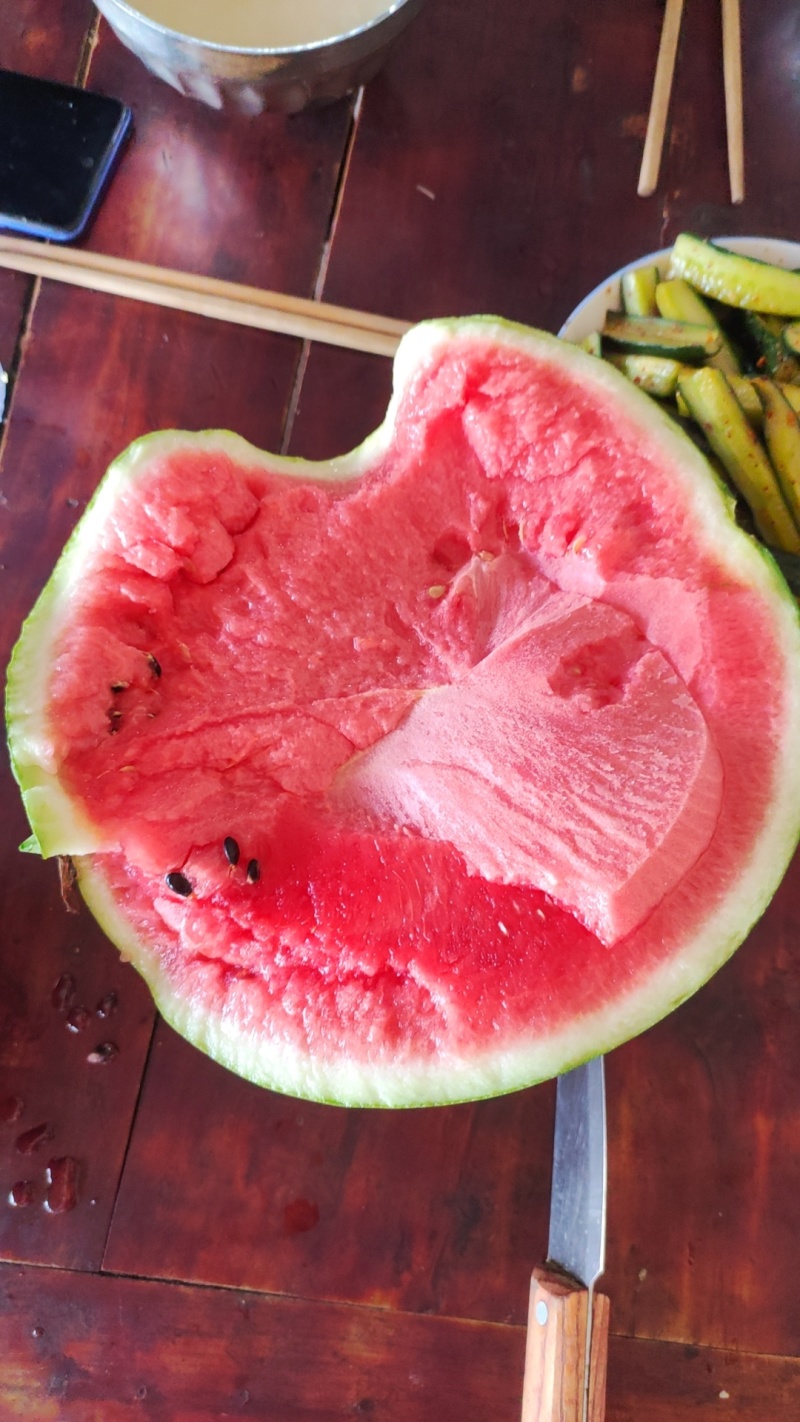 美都西瓜大量供应