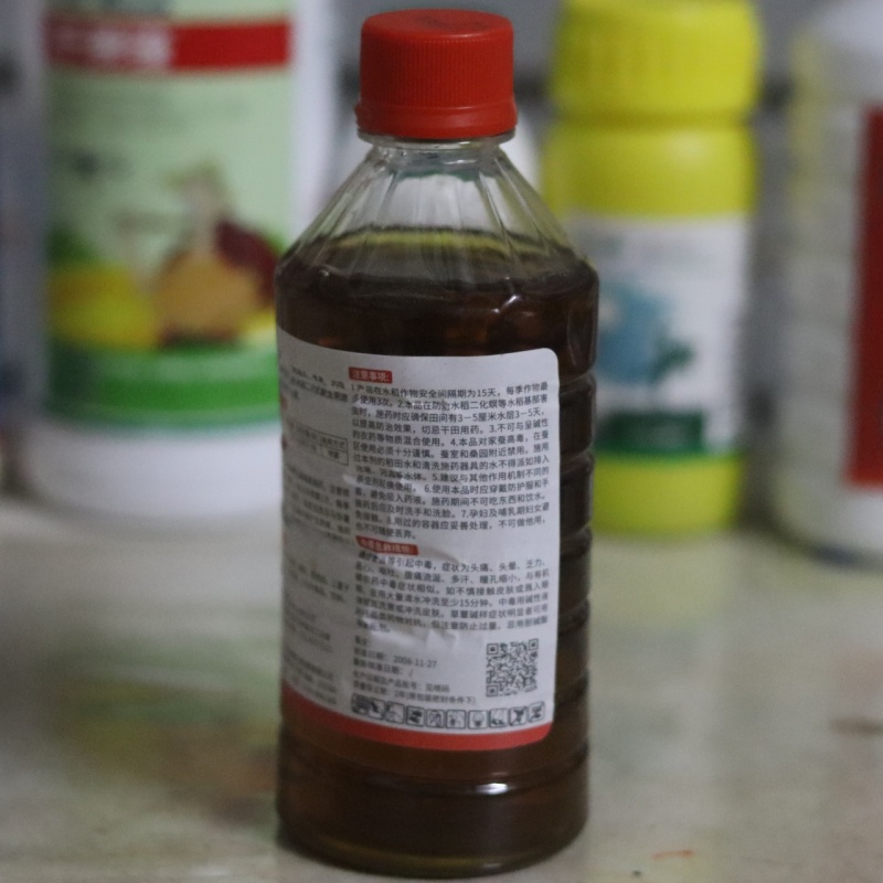 水稻钻卷通打杀虫效果好用药后水稻茎杆内可见死虫持效期更久