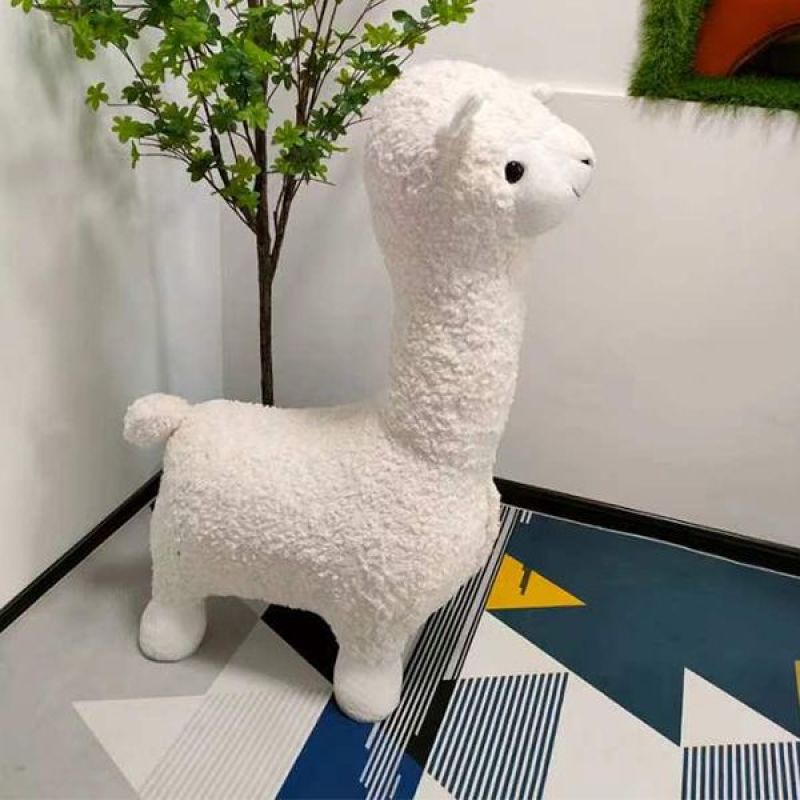 网红创意羊驼座椅凳子带滑轮动物坐凳落地客厅摆件乔迁新居礼物