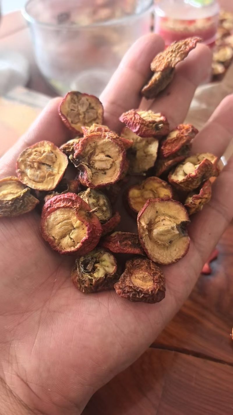 优质山楂干，全品类出售，实实在在做事