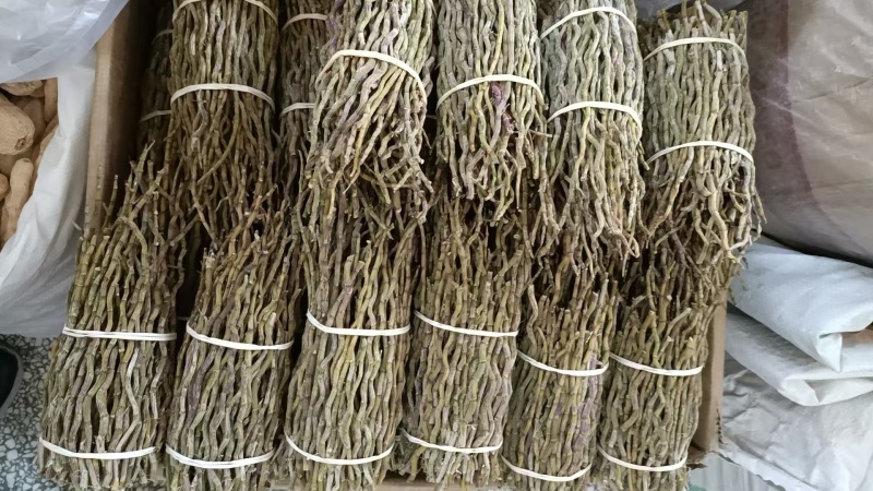 铁皮石斛条干货打粉煲汤都可以量大优惠