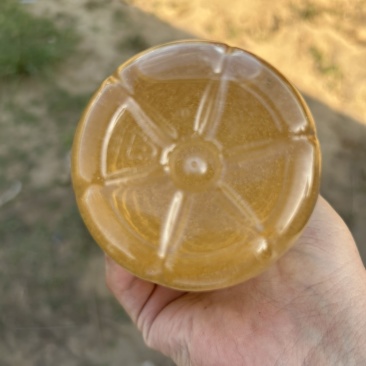 信阳市本地土蜂蜜直供%100纯蜂蜜假一赔百