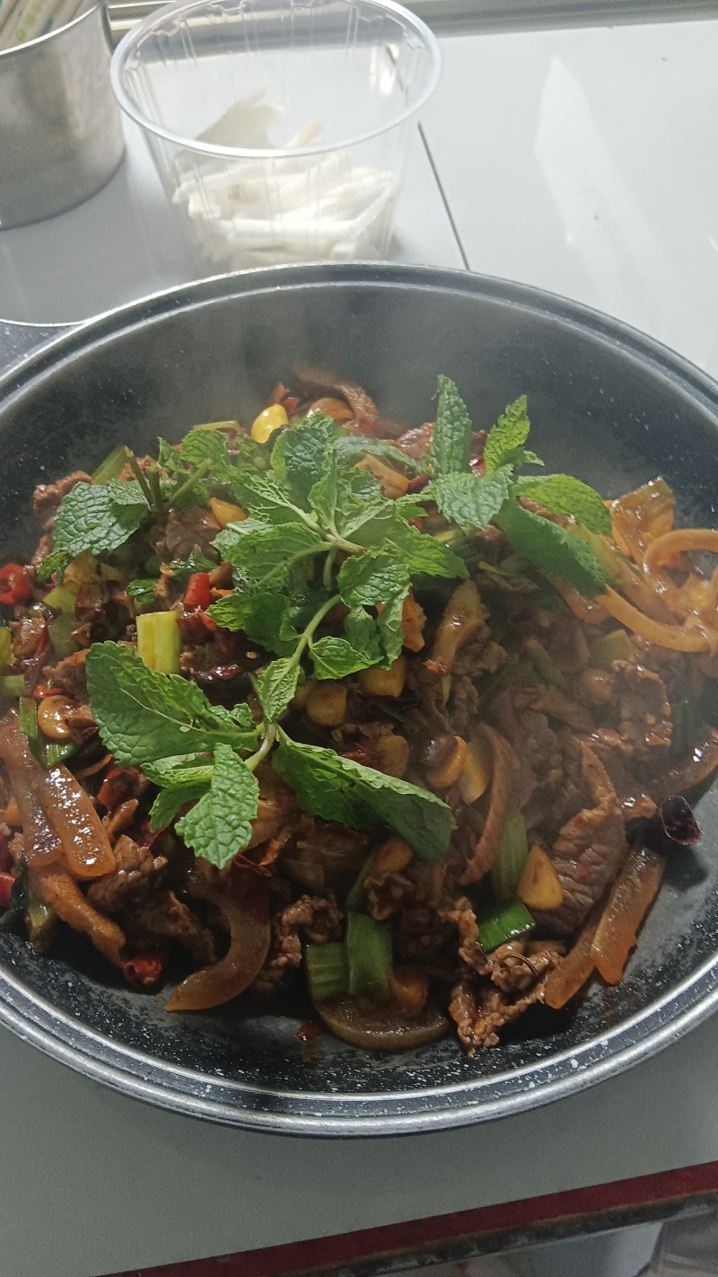 干锅牛肉，牛肉粉